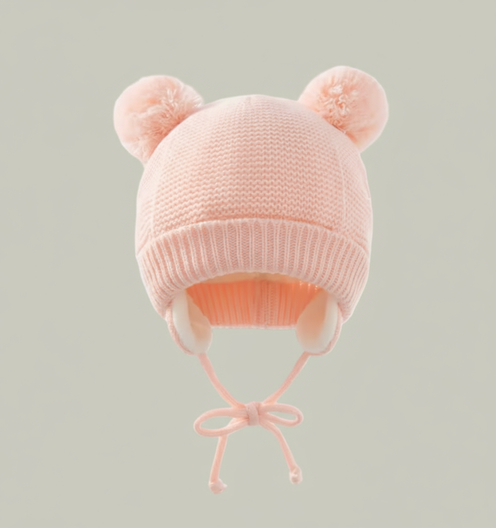 Bonnet Bébé Tricoté à Pompons – Chaleur & Douceur pour l’Hiver