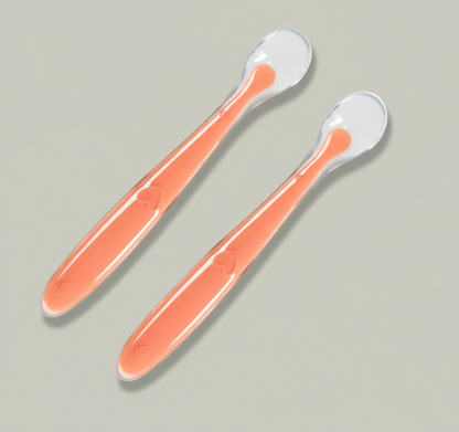 Cuillère Thermosensible Bébé – Repas Sécurisés et Tout en Douceur